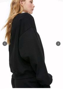 H&amp;M Divided Black Basic Sweatshirt