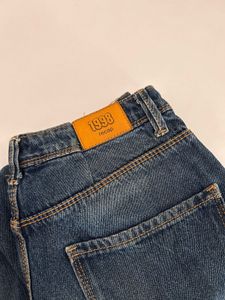 Stylish Blue Ripped Jeans