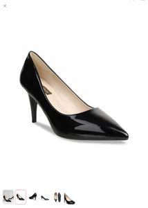 SALE - Black Solid Pump