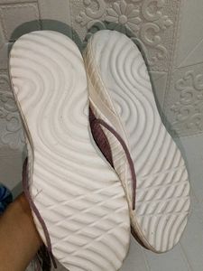 Stylish Women's Knit Sneakers