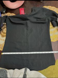 Black 3/4 Sleeve Top