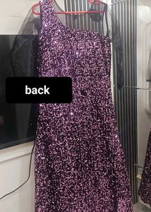 Brand new party wear gown💜
