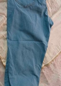 Comfortable Mom Fit Jeans