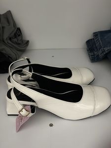 Chic White Slingback Heels size 38
