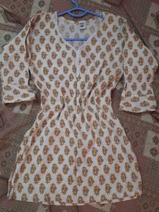 Chic Printed Floral Cotton Kurta