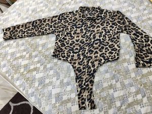 Leopard Print Long Sleeve Top