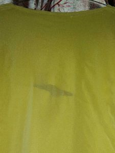 Chic Yellow &amp; Black Striped top