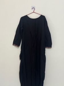 Elegant Black Embroidered Kurta Set