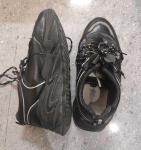 Black Platform Shoes