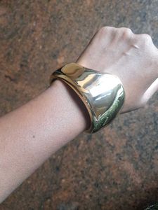 Chunky Gold Bangle Bracelet