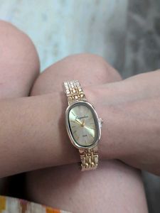 Vintage Gold Oval Wristwatch