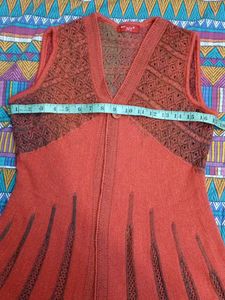 Vintage Knit Sleeveless Top