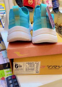 Comfortable &amp; Stylish Slip-On Sneakers