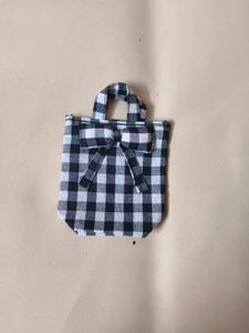 Gingham Scrunchie, Pouch &amp; Mini Bag Set