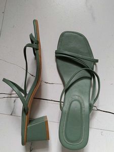 Stylish Green Flat Sandals