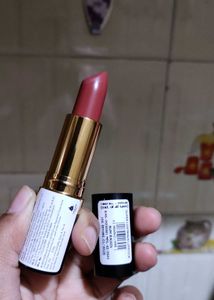 Kiro Beauty Velvet Matte Lipstick - Hazelnut Crush