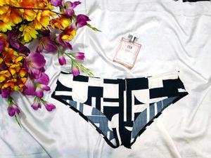 🇳🇿💫🎀Stylish Geometric Print Panties