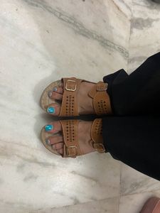 Soft Brown Sleeper’s