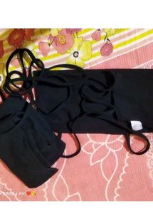 Chic Black Maxi Dress with Slit