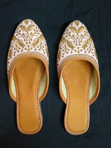Elegant Embroidered Flat Sandals