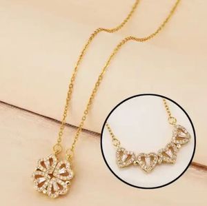 Elegant Clover Pendant Necklace