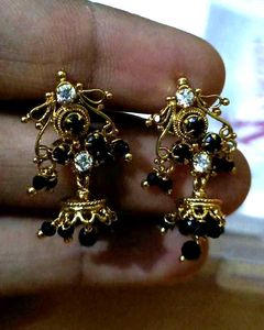 Trending Black Bead Jhumka