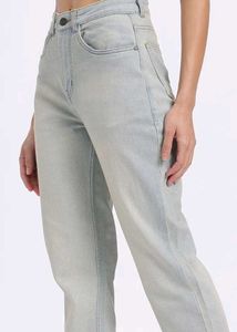 Light Wash Mom Jeans