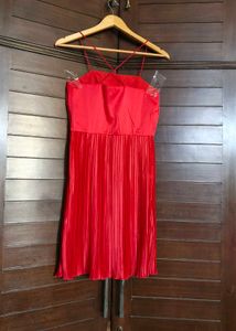 Street9 Red Pleated Strap Midi Dress