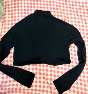 Black Mock Neck Cropped Top