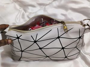 Geometric Print sling Bag