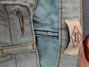 Lee Cooper Light Wash Jeans