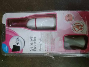 Veet Sensitive Precision Beauty Styler