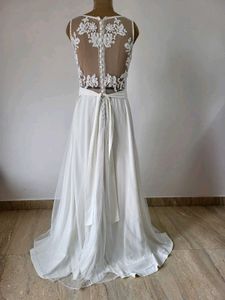 Elegant Lace &amp; Chiffon Gown