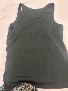 basics Solid Black Sleeveless Tank Top