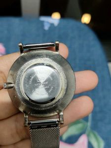Classic silver Mesh Strap Watch
