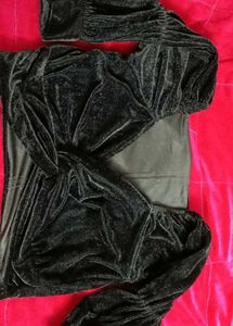 Black Velvet Twist Front Crop Top