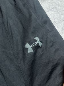 Under Armour Black T-Shirt