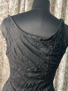 Chic Black V-Neck Ruched Tank Top