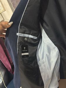 Men's Classic Navy Blazer