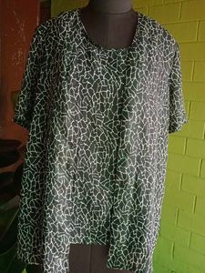 Abstract Print Sleeve Top