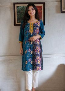 Beautiful Floral Print Kurta