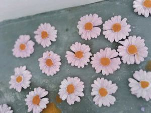 decorated flower mitti ke flowe
