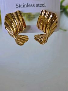 Gold Textured Leaf Earrings
