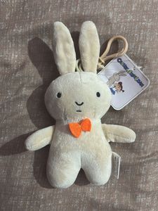 Crayon Shinchan nene bunny Plush Keychain