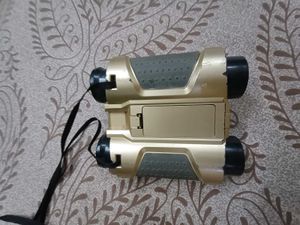 Compact Binoculars