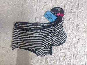 Clovia Striped Womens BoyShorts