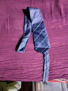 Classic Striped Tie for unisex