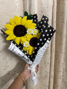 Aesthetic Pipe cleaner Sunflower and Lily Bouquet