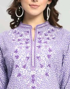 Elegant Lavender Embroidered Kurta