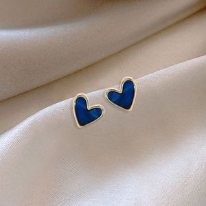 Chic Heart Stud Earrings